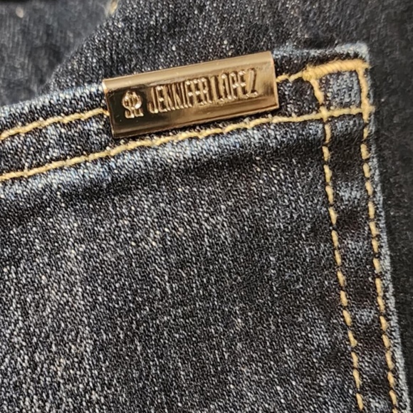 Jennifer Lopez Boyfriend Jeans size 8 - Picture 5 of 9